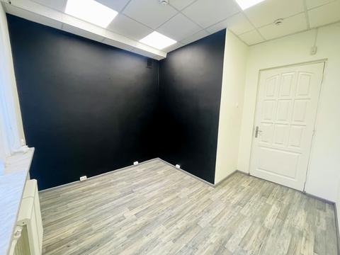 коммерческая по адресу Николая Михновского бульв. (Дружбы народов), 17/5