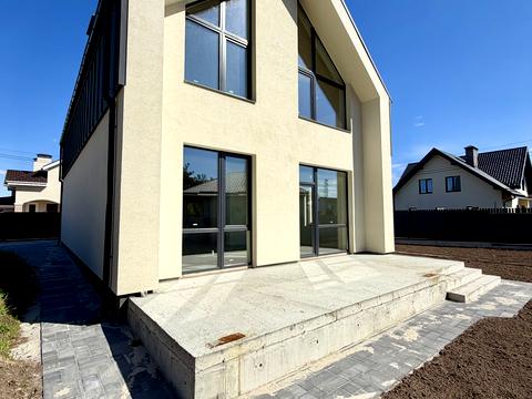 дом по адресу зарічна, 7