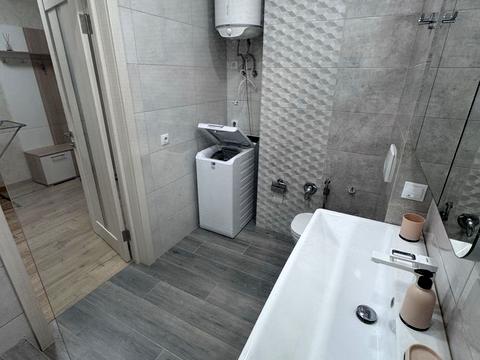 квартира за адресою Ревуцького вул., 40-В