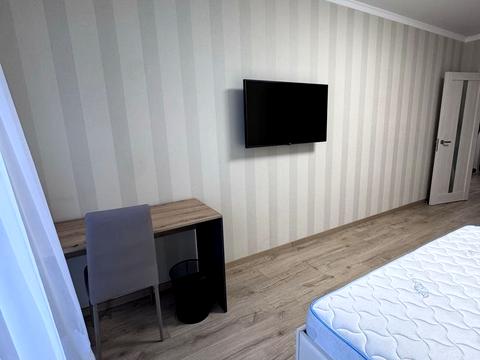 квартира за адресою Ревуцького вул., 40-В