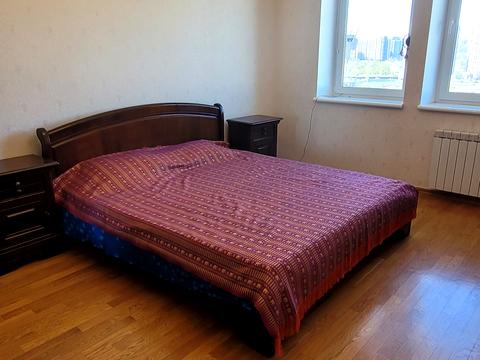 квартира по адресу Миколы Бажана просп., 14