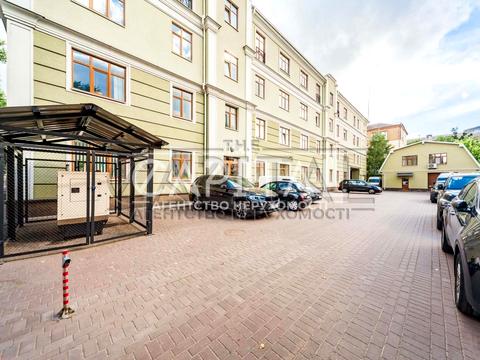 коммерческая по адресу Григория Кочура ул. (Александра Пироговского), 19/8