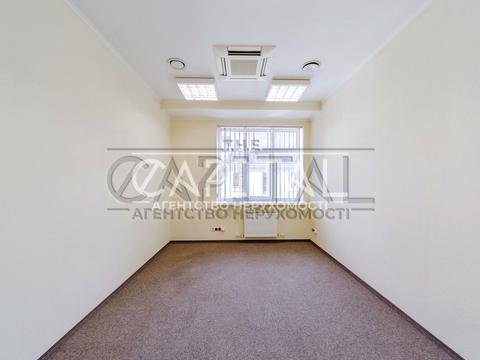 коммерческая по адресу Григория Кочура ул. (Александра Пироговского), 19/8