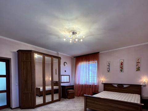 будинок за адресою с. Вишеньки, Садова вул., 23