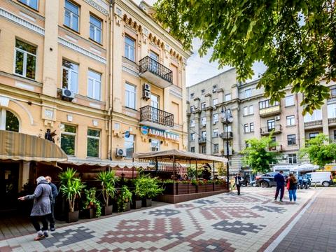 квартира по адресу Лисенка ул., 1