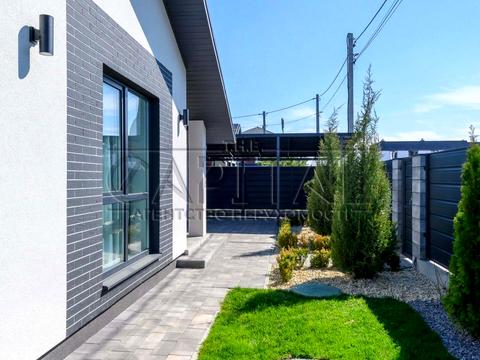 будинок за адресою с. Крюківщина, Привітна