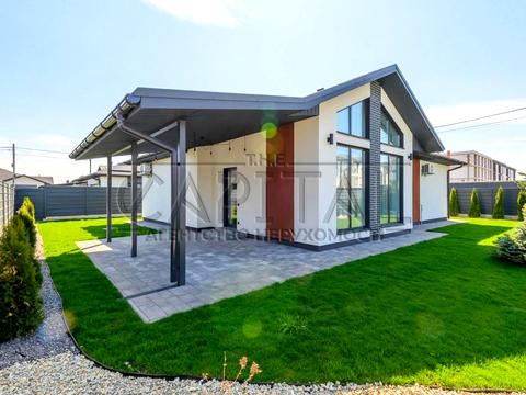 будинок за адресою с. Крюківщина, Привітна