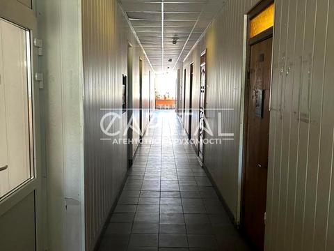 комерційна за адресою Паркова вул., 34