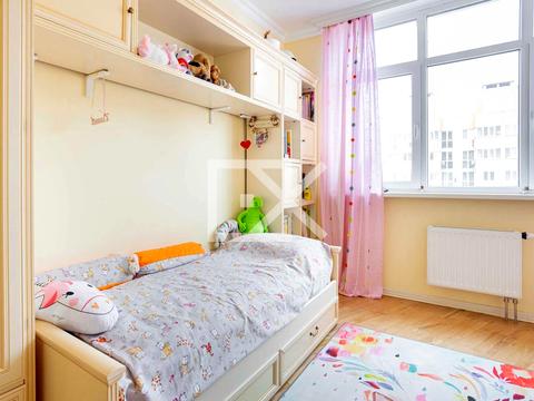 квартира за адресою Сім'ї Кульженків вул. (Петра Дегтяренка), 35