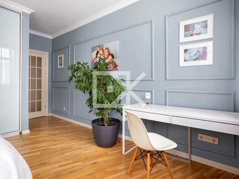 квартира за адресою Сім'ї Кульженків вул. (Петра Дегтяренка), 35