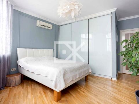 квартира за адресою Сім'ї Кульженків вул. (Петра Дегтяренка), 35