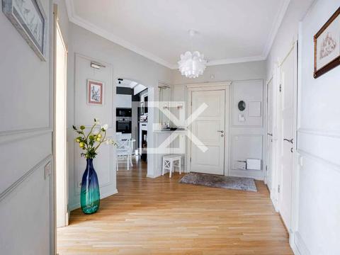 квартира за адресою Сім'ї Кульженків вул. (Петра Дегтяренка), 35