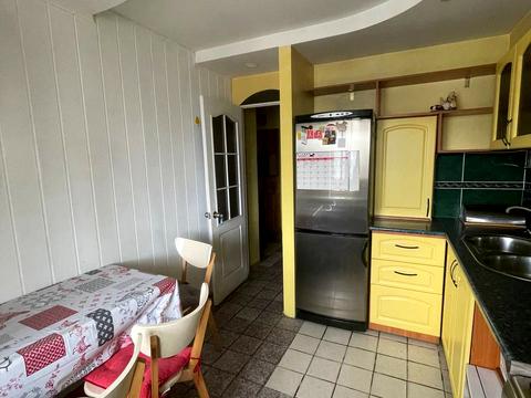 квартира за адресою Ялтинська вул., 5-Б