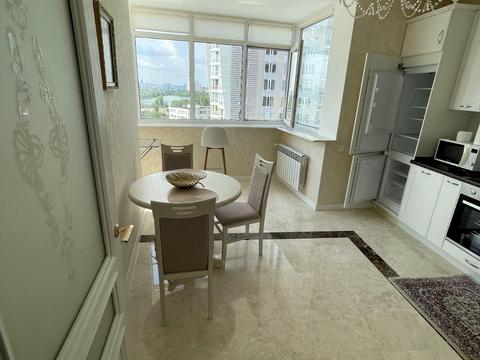 квартира за адресою Володимира Івасюка просп. (Героїв Сталінграду), 2-Д