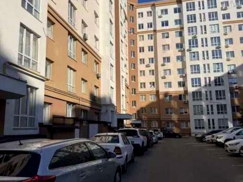 квартира за адресою Героїв Небесної Сотні просп., 30/2