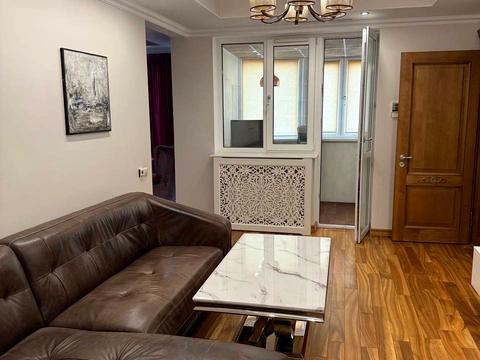 квартира за адресою Володимира Івасюка просп. (Героїв Сталінграду), 2-Д