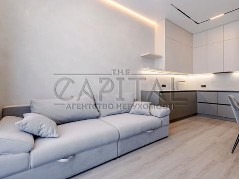 квартира по адресу Салютная ул., 2к25