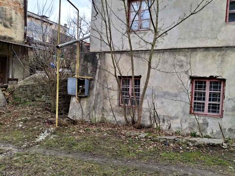 комерційна за адресою Михайла Кривоноса вул. (Котовського), 2