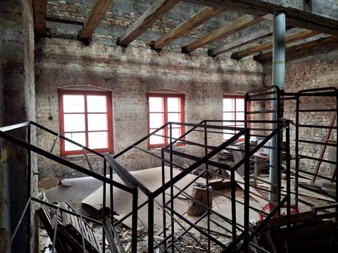 комерційна за адресою Михайла Кривоноса вул. (Котовського), 2