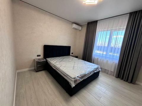 дом по адресу Київська