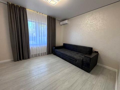 дом по адресу Київська