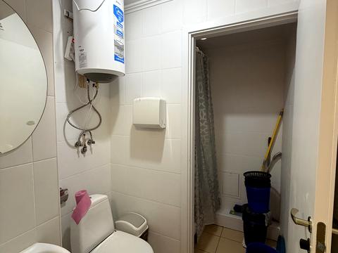 коммерческая по адресу Вячеслава Черновола ул., 20