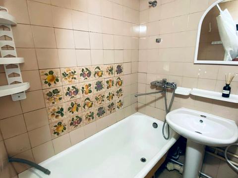 квартира за адресою Київ, Левка Лук'яненка вул. (Маршала Тимошенка), 6