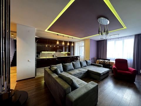 квартира за адресою Під Голоском вул., 8