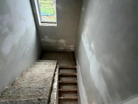 будинок за адресою Повстанців