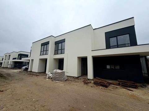 будинок за адресою Повстанців