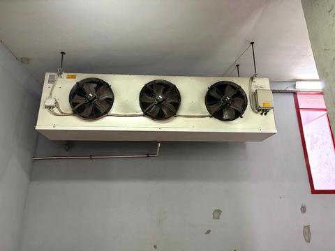 коммерческая по адресу Солов'їна, 1