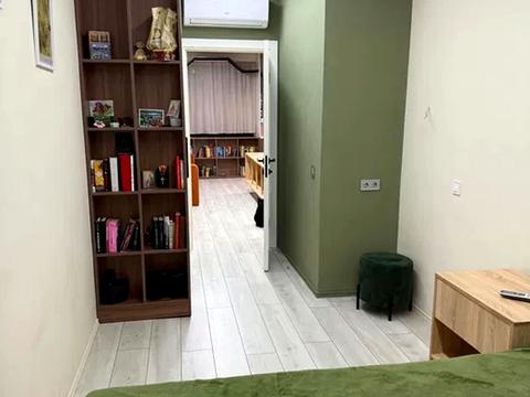 квартира за адресою Набережно-Хрещатицька вул., 33