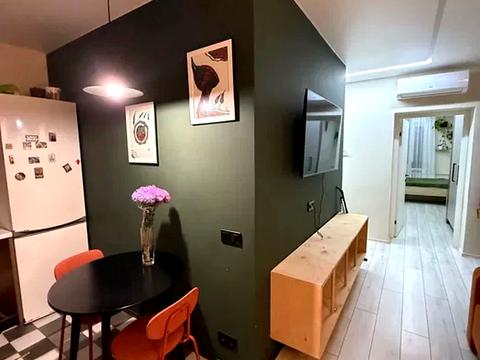 квартира за адресою Набережно-Хрещатицька вул., 33