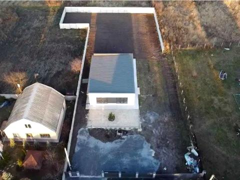 дом по адресу Світла