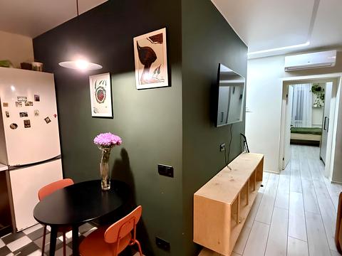 квартира за адресою Набережно-Хрещатицька вул., 33