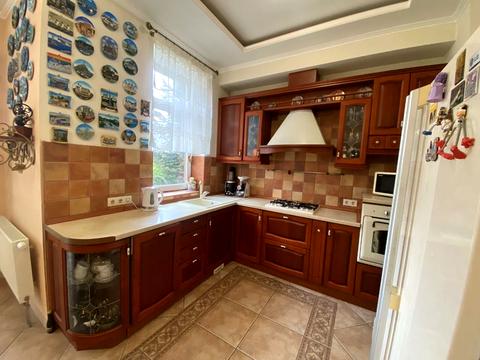 будинок за адресою Найкраща вул. (Ломоносова), 24