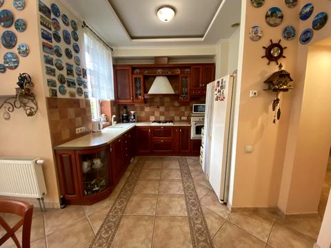 будинок за адресою Найкраща вул. (Ломоносова), 24