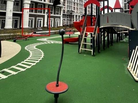 комерційна за адресою Михайла Максимовича вул. (Онуфрія Трутенка), 26-В