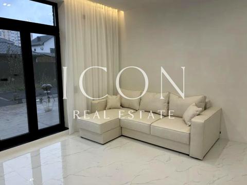 будинок за адресою Польова вул.