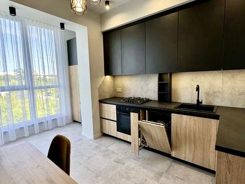 квартира за адресою Миколи Боголюбова вул., 5