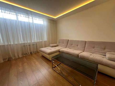 квартира за адресою Авіаконструктора Ігоря Сікорського вул. (Танкова), 4-Д