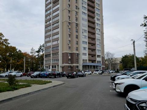 квартира за адресою Героїв Харкова просп. (Московський), 193-А