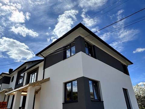 дом по адресу Січових Стрільців ул.