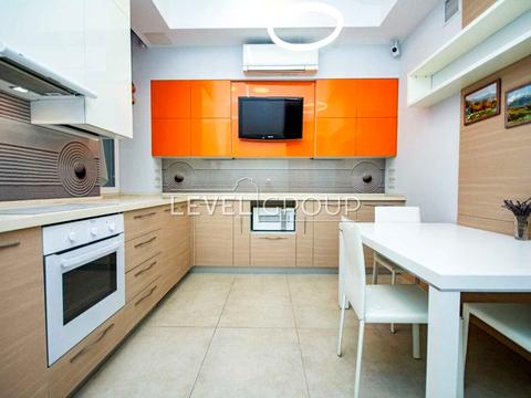 квартира по адресу Круглоуниверситетская ул., 7