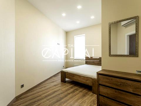 квартира за адресою Лабораторний пров., 7