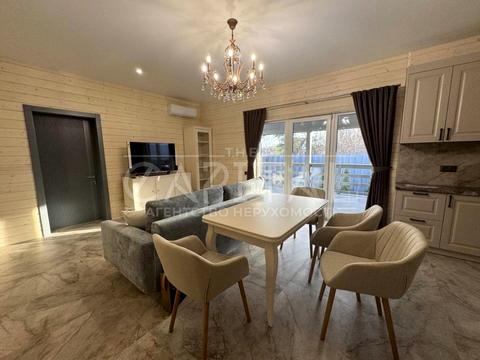 будинок за адресою с. Ходосівка, Київська вул.