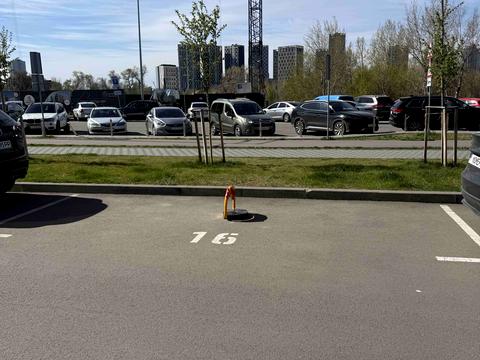 паркоместо по адресу Трускавецкая ул., 10-Г