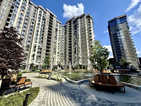 квартира по адресу Леонида Бирюкова бульв., 2-А