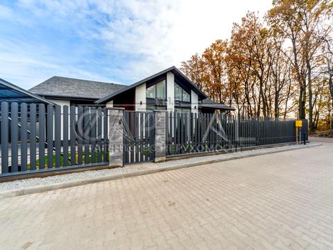 будинок за адресою Прикордонна вул., 2