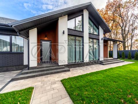 будинок за адресою Прикордонна вул., 2